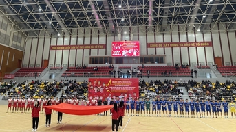 Quang Hải, Duy Mạnh cùng Văn Quyết bất ngờ chơi futsal: Sự thật là…