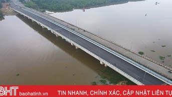Cận cảnh cầu Hộ Độ mới trước giờ thông xe