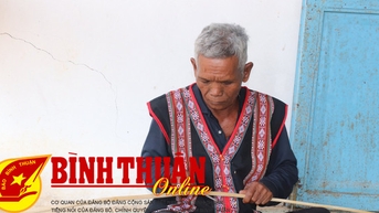 Khai mạc lớp truyền dạy kỹ thuật đan lát truyền thống