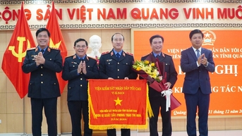 Viện Kiểm sát nhân dân tỉnh Quảng Nam được tặng Cờ thi đua năm 2024