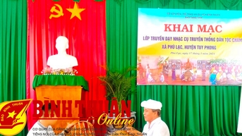 Truyền dạy nhạc cụ truyền thống dân tộc Chăm tại Phú Lạc