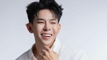 Duy Hakoota - Kép trẻ của "5B" tạo dấu ấn với "Cây bút thần" và "Đẹp bất chấp"