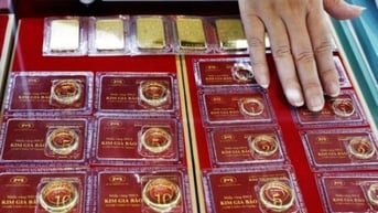 Giá vàng SJC lao dốc