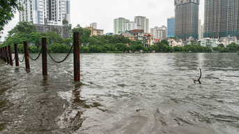 (Trực tiếp) Lũ lớn trên các tuyến sông, Hà Nội sẵn sàng phương án sơ tán dân