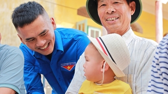 Sôi nổi Ngày hội Đại đoàn kết toàn dân tộc ở Hải Dương