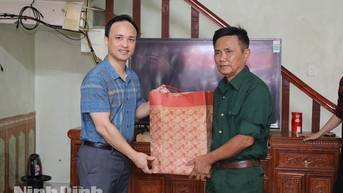 Yên Mô dành sự tri ân với người có công