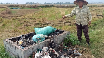Bể thu gom vỏ thuốc bảo vệ thực vật trở thành bể chứa rác sinh hoạt