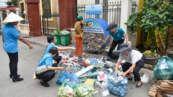 Từng bước triển khai đồng bộ công tác thu gom, xử lý chất thải rắn sinh hoạt