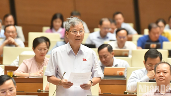 Đại biểu Quốc hội đề xuất cấp thiết cải tạo chung cư cũ tại Hà Nội