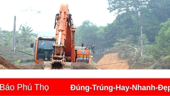 Huy động sức dân làm đường giao thông nông thôn