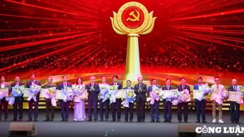 Báo Nhà báo & Công luận đoạt Giải tập thể xuất sắc tại Giải Búa Liềm Vàng lần thứ lần thứ IX