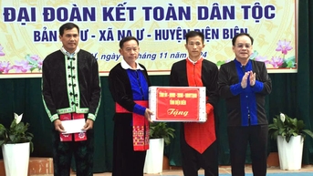 Na Ư tưng bừng Ngày hội Đại đoàn kết toàn dân tộc