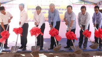 Khởi công xây dựng 60 căn nhà Đại đoàn kết tại huyện Ninh Sơn và Thuận Nam