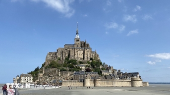 Mont-Saint-Michel Abbey - ស្ថាបត្យកម្មតែមួយគត់នៅកណ្តាលមហាសមុទ្រ