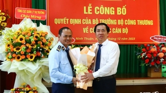 Công bố quyết định bổ nhiệm Cục trưởng Cục quản lý thị trường tỉnh Ninh Thuận