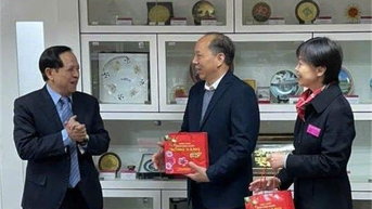 Liên hiệp các tổ chức hữu nghị Việt Nam thăm và làm việc tại Quảng Tây (Trung Quốc)