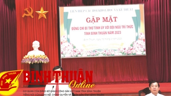 Xây dựng đội ngũ trí thức thuộc tốp đầu khu vực
