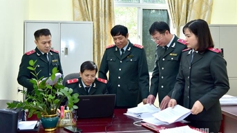 រៀនពីពូ ហូ "ការឆ្លុះបញ្ចាំងខ្លួនឯង កែខ្លួនឯង"