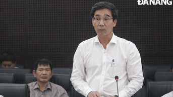 집단적 경제 발전을 지원하고 촉진합니다