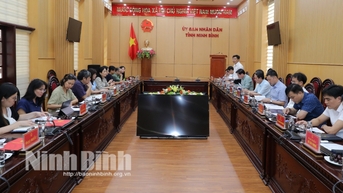 Đồng chí Bí thư Tỉnh ủy chủ trì hội nghị làm việc với Hiệp hội Xúc tiến phát triển Điện ảnh Việt Nam