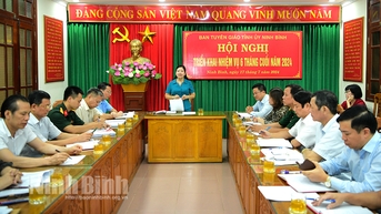 Cầu nối ý Đảng - lòng dân