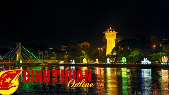 Lung linh đêm trên dòng Cà Ty