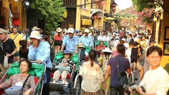 ការ​ប្រើប្រាស់​ម៉ូតូ​សម្រាប់​ធ្វើ​អាជីវកម្ម​ដឹកជញ្ជូន​ត្រូវ​ជូនដំណឹង​ទៅ​គណៈកម្មាធិការ​ប្រជាជន​នៅ​ថ្នាក់ឃុំ​។