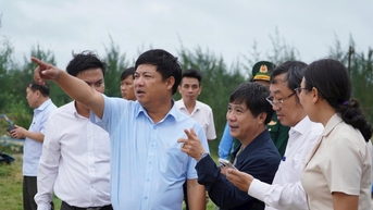 “Đảm bảo tuyệt đối an toàn cho người dân khi qua lại trong thời gian phà Tam Hải bị hư hỏng”