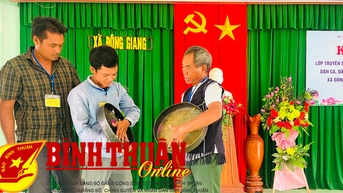Truyền dạy nghệ thuật dân gian của người K’ho ở Đông Giang