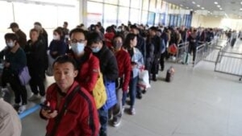 Hơn 7.000 lượt khách du lịch đến Móng Cái trong ngày Tết Dương lịch