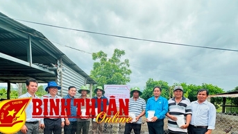 នឹងផ្លាស់ប្តូរពី "ការពង្រីកកសិកម្មគាំទ្រ" ទៅ "ការពង្រីកកសិកម្មតភ្ជាប់"