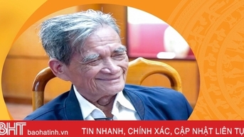 이 예술가는 평생을 응에안 민요에 바쳤다.