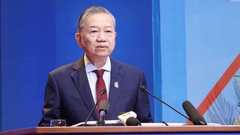 토람 사무총장이 베트남 청년연합 제9차 대회 엄숙한 회의에 참석