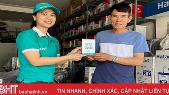 BIDV Nam Ha Tinh អមដំណើរ "QR Covering សម្រាប់អតិថិជនអាជីវកម្មខ្នាតតូច"