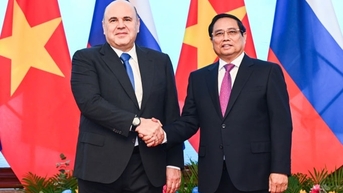 Thủ tướng Phạm Minh Chính chủ trì lễ đón Thủ tướng Nga