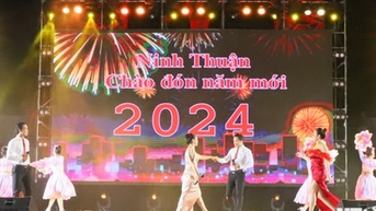 Sôi động Chương trình nghệ thuật “Ninh Thuận – Chào năm mới 2024”