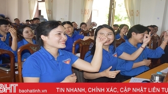 Trang bị kỹ năng, nghiệp vụ cho đoàn viên, cán bộ Đoàn trường học