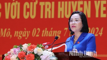 Phó Chủ tịch Quốc hội Nguyễn Thị Thanh tiếp xúc cử tri huyện Yên Mô