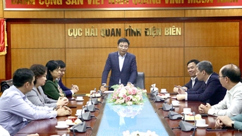 Bộ trưởng Bộ Tài chính Nguyễn Văn Thắng gặp mặt các cơ quan tài chính tỉnh Điện Biên