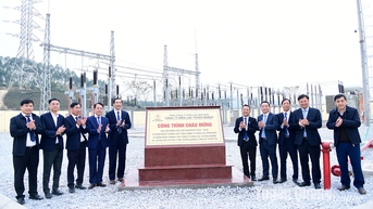 Đóng điện và gắn biển công trình Trạm biến áp 110kV Tuyên Quang 2