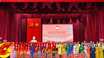 បញ្ចប់សមាជគណៈប្រតិភូរណសិរ្សមាតុភូមិវៀតណាមនៅឃុំ-ក្រុង