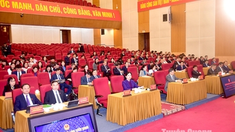 Kỳ họp chuyên đề lần thứ 11 HĐND tỉnh thông qua 17 nghị quyết quan trọng