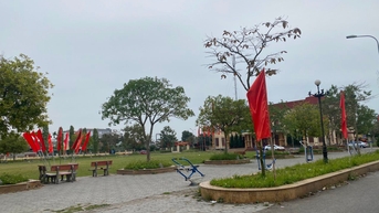 Thanh Hà sẽ bắn pháo hoa trước giao thừa
