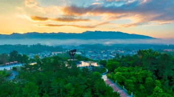 Điện Biên rực rỡ sắc màu