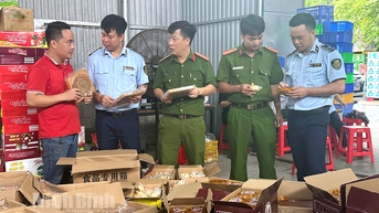 Tiêu hủy hàng nghìn bánh Trung thu không rõ nguồn gốc xuất xứ