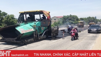 Quốc lộ 1 qua Hà Tĩnh đang được sửa chữa ra sao?