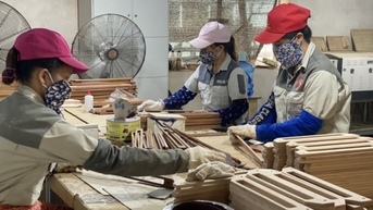 목재 및 목재 제품 수출이 새로운 기록을 세웠습니다.
