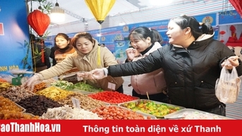 “Ngày hội Công nhân - Phiên chợ nghĩa tình” Xuân Ất Tỵ 2025