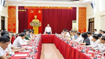 Đồng chí Nguyễn Đức Trung được bầu giữ chức Bí thư Tỉnh ủy Nghệ An