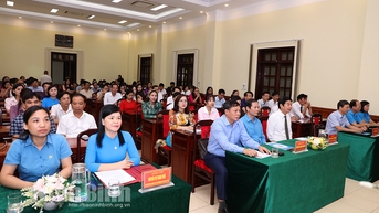 Công đoàn Viên chức tỉnh gặp mặt kỷ niệm 95 năm Ngày thành lập Công đoàn Việt Nam